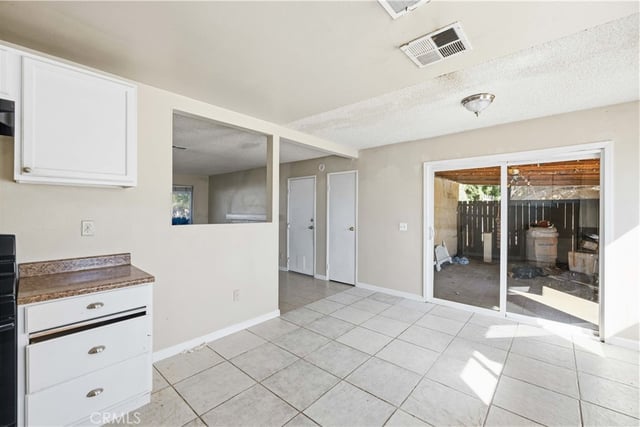 40134 177th Street E, Palmdale, CA 93591 — photo 10 of 24