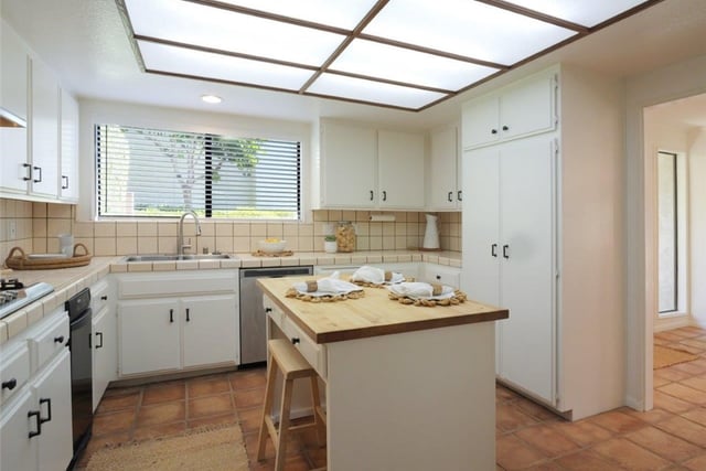 2121 W 25th 3, San Pedro, CA 90732 — photo 7 of 40