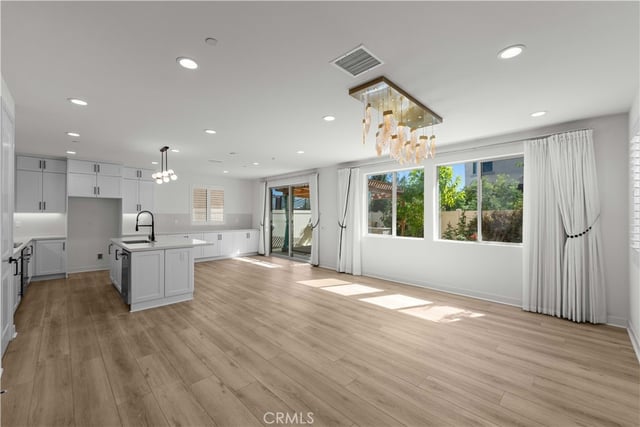 8606 Mission Dr, Rosemead, CA 91770 — photo 8 of 35