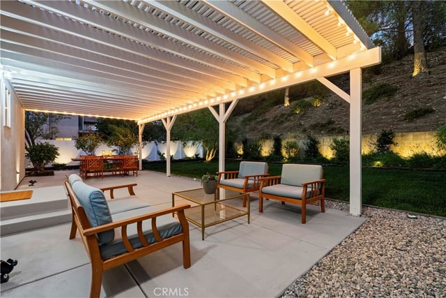 28628 Applewood Lane, Castaic, CA 91384 — photo 4 of 75
