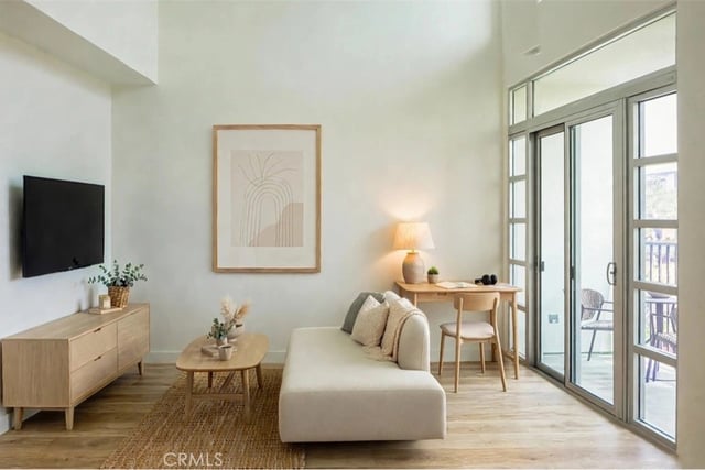 238 S Arroyo Parkway 303, Pasadena, CA 91105 — photo 3 of 28