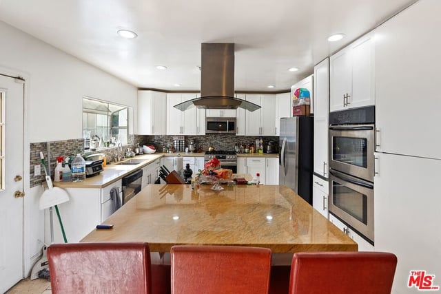 5543 Buffalo Avenue, Sherman Oaks, CA 91401 — photo 11 of 25