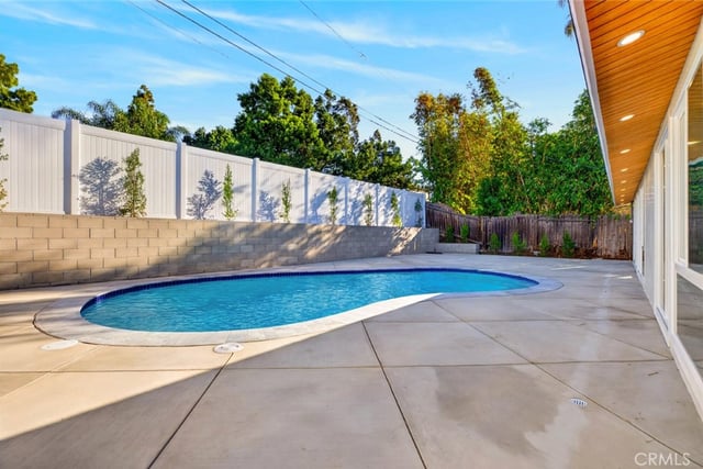 16445 Kingsbury, Granada Hills, CA 91344 — photo 47 of 59