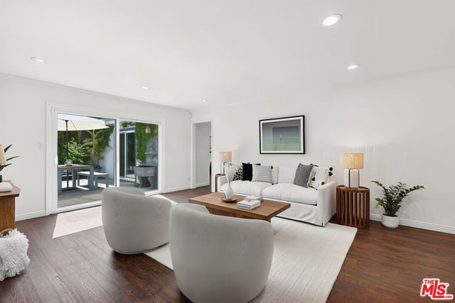 14542 Otsego Street, Sherman Oaks, CA 91403 — photo 11 of 55