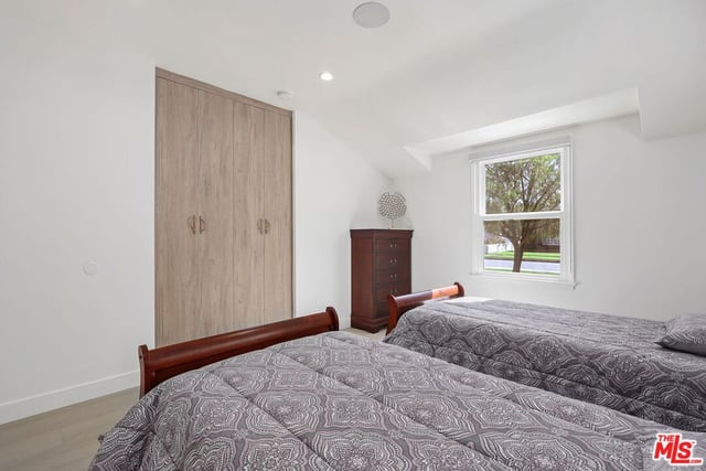 12849 Tiara Street, Valley Village, CA 91607 — photo 16 of 22