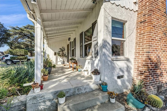 1048 S 1st Street, Alhambra, CA 91801 — photo 4 of 42
