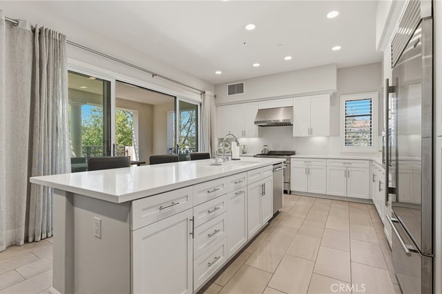 23500 Park Sorrento H22, Calabasas, CA 91302 — photo 10 of 35