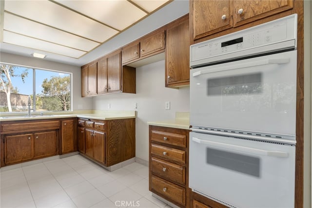 443 Woodbury, Glendale, CA 91206 — photo 16 of 42