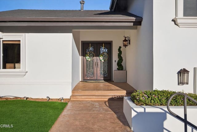 542 Valley View Way, Ventura, CA 93003 — photo 20 of 75
