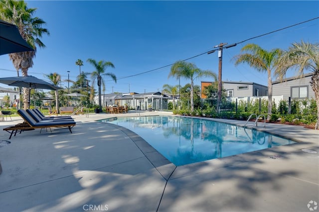 8250 Lankershim Boulevard Space 82, North Hollywood, CA 91605 — photo 20 of 34