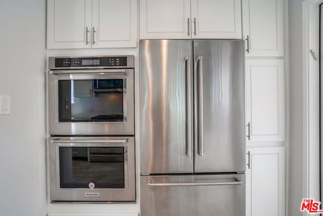 12631 Miranda Street, Valley Village, CA 91607 — photo 13 of 44