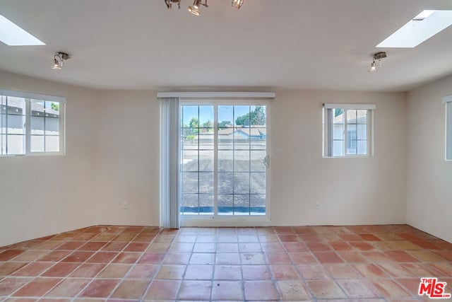 12631 Miranda Street, Valley Village, CA 91607 — photo 20 of 44