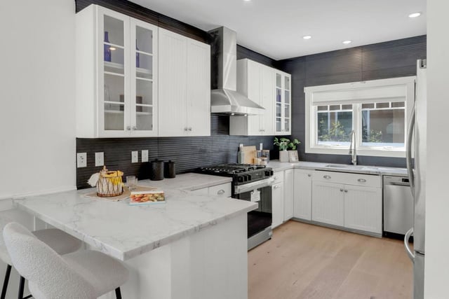 722 Palms Boulevard, Venice, CA 90291 — photo 16 of 58