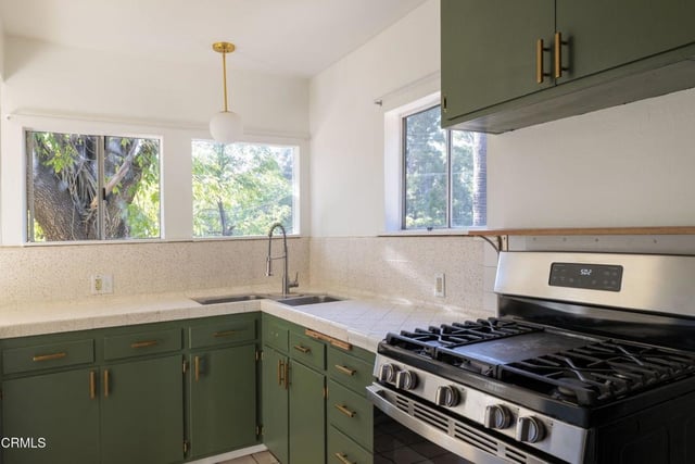 9900 Sunland Boulevard, Los Angeles, CA 91040 — photo 20 of 27