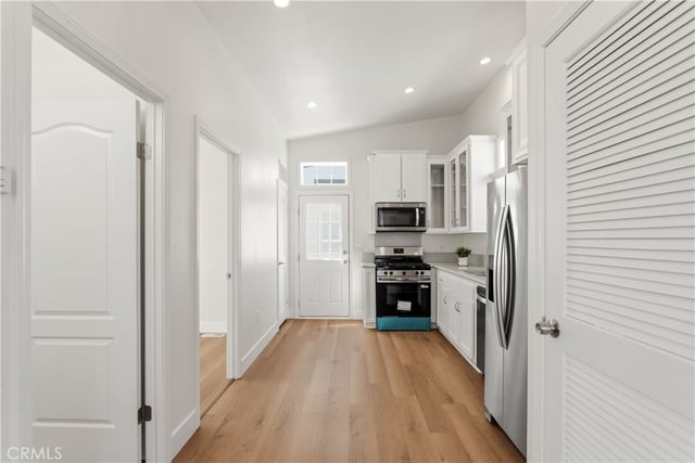 8250 Lankershim Boulevard Space 45, North Hollywood, CA 91605 — photo 4 of 31