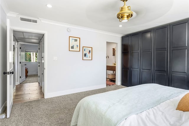 10240 Camarillo Street 208, Toluca Lake, CA 91602 — photo 16 of 52