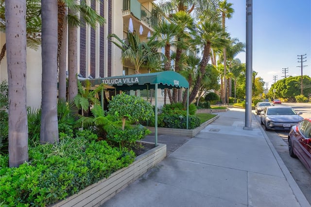 10240 Camarillo Street 208, Toluca Lake, CA 91602 — photo 45 of 52
