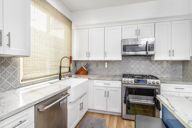 22821 Oak Knoll, Carson, CA 90745 — photo 15 of 75