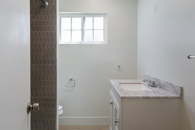 6029 Wilkinson Avenue, North Hollywood, CA 91606 — photo 11 of 22