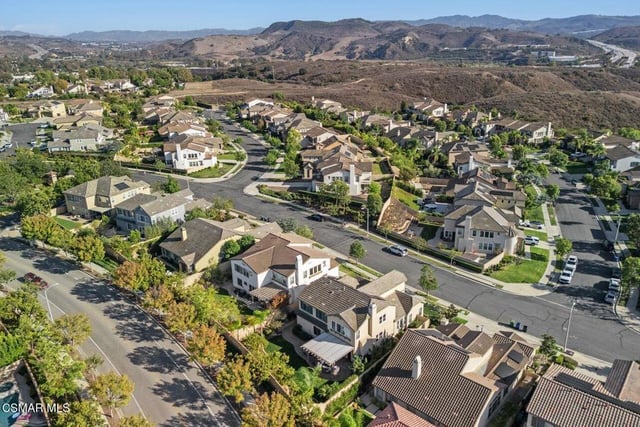13885 Swift Run Street, Moorpark, CA 93021 — photo 37 of 39