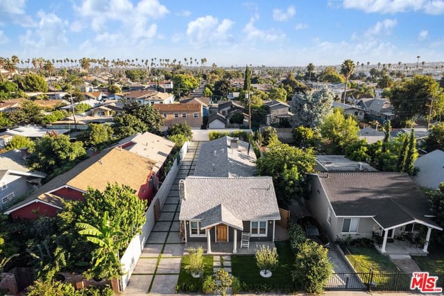 3342 W 27th Street, Los Angeles, CA 90018 — photo 44 of 45