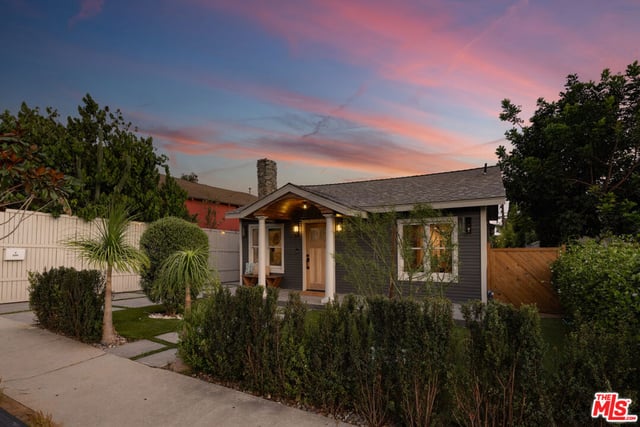 3342 W 27th Street, Los Angeles, CA 90018 — photo 5 of 45