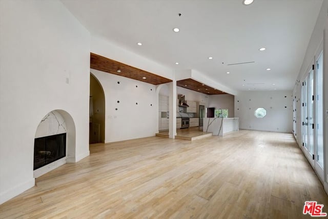 1754 Franklin Canyon Drive, Beverly Hills, CA 90210 — photo 25 of 75