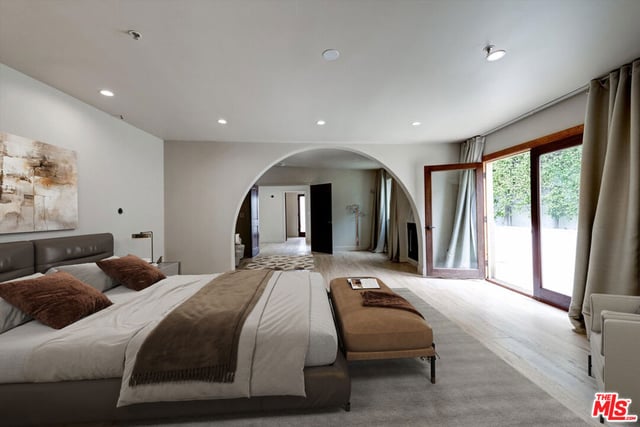1754 Franklin Canyon Drive, Beverly Hills, CA 90210 — photo 41 of 75