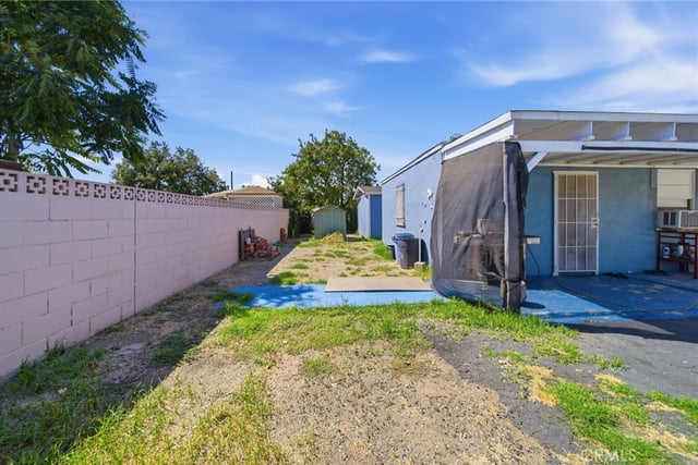 13500 Pierce, Pacoima, CA 91331 — photo 16 of 40
