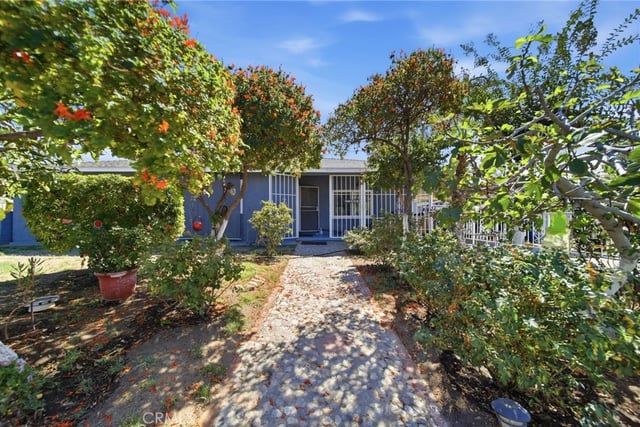 13500 Pierce, Pacoima, CA 91331 — photo 18 of 40