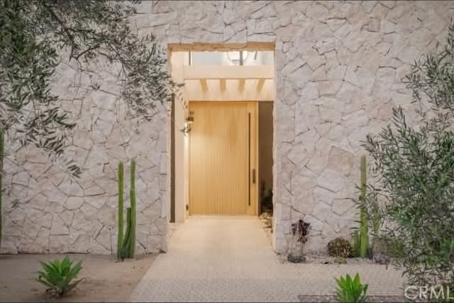 15447 Huston, Sherman Oaks, CA 91403 — photo 2 of 44