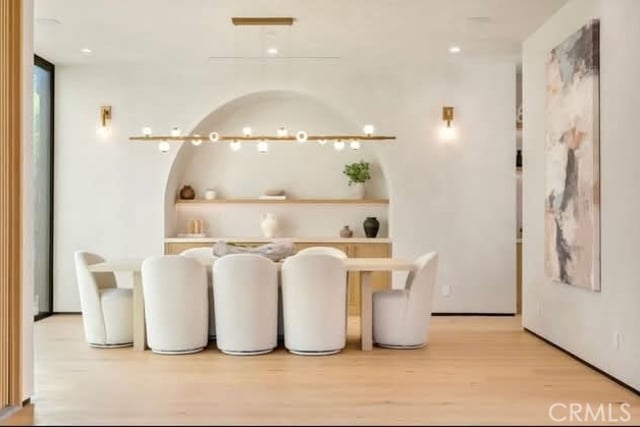 15447 Huston, Sherman Oaks, CA 91403 — photo 5 of 44