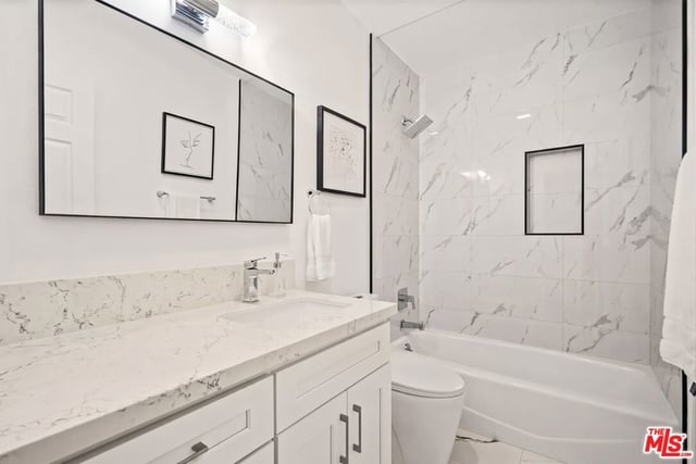 18334 Hiawatha Street, Porter Ranch, CA 91326 — photo 24 of 31