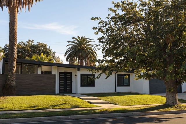 18334 Hiawatha Street, Porter Ranch, CA 91326 — photo 29 of 31