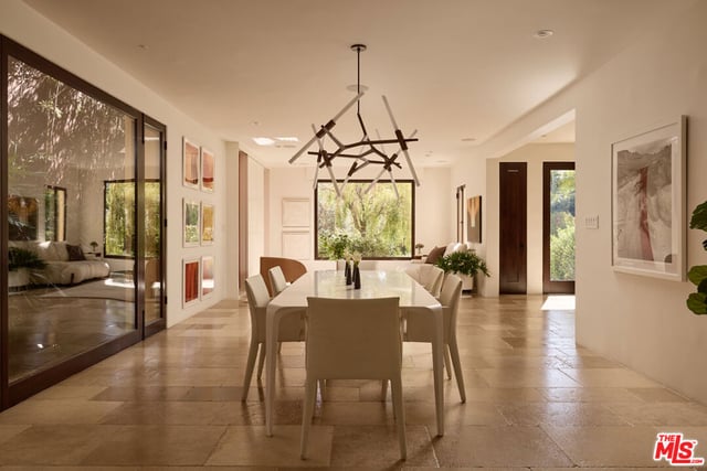 1164 N Doheny Drive, Los Angeles, CA 90069 — photo 8 of 34