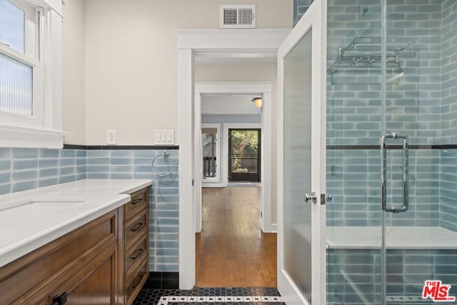 1382 Belmont Avenue, Long Beach, CA 90804 — photo 39 of 74
