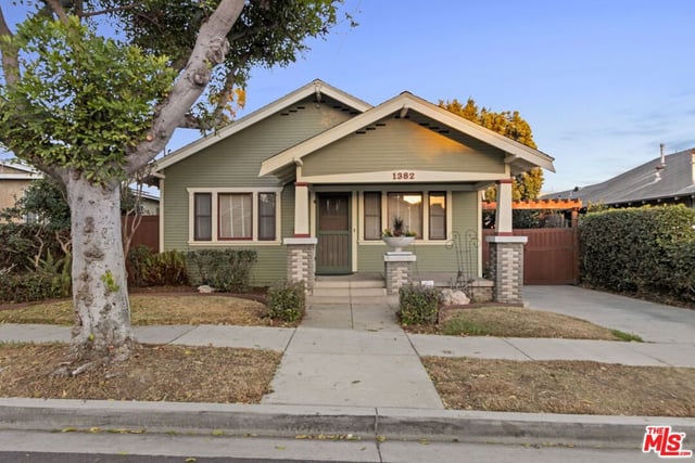 1382 Belmont Avenue, Long Beach, CA 90804 — photo 7 of 74
