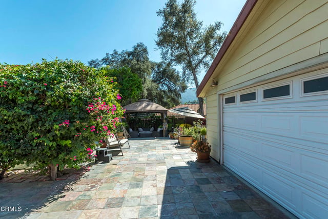 4021 Liberty Avenue N, Glendale, CA 91214 — photo 34 of 54