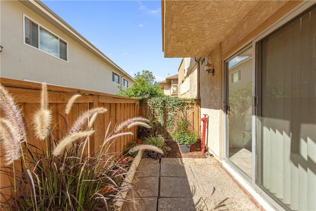 735 Arcadia Avenue L, Arcadia, CA 91007 — photo 28 of 33