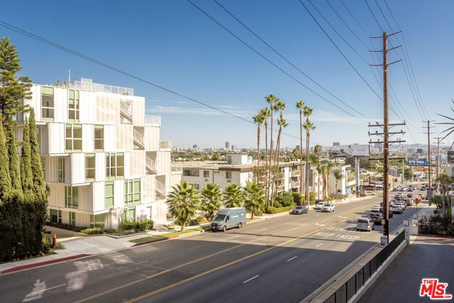 1155 N La Cienega Boulevard 110, West Hollywood, CA 90069 — photo 32 of 46