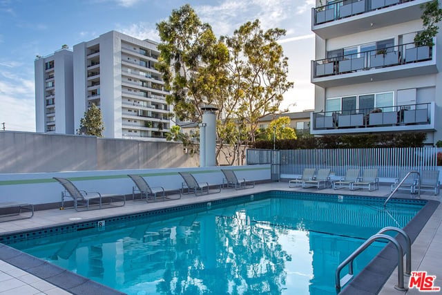 1155 N La Cienega Boulevard 110, West Hollywood, CA 90069 — photo 33 of 46