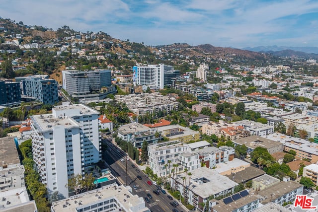 1155 N La Cienega Boulevard 110, West Hollywood, CA 90069 — photo 37 of 46