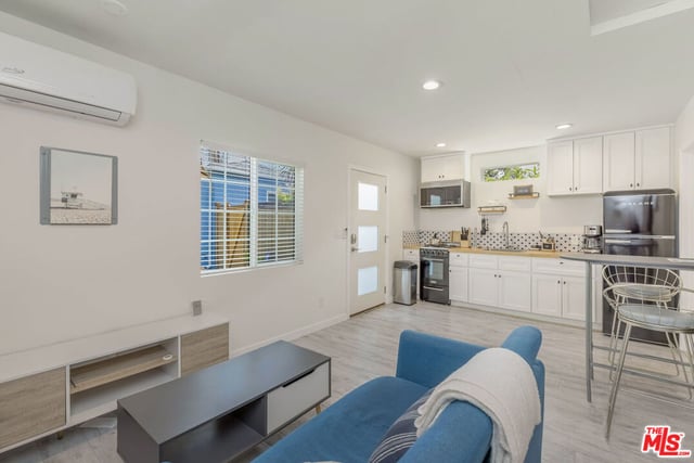 4931 Coolidge Avenue, Los Angeles, CA 90230 — photo 38 of 45