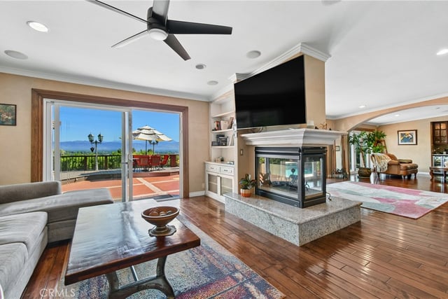 6700 Vickiview Drive, West Hills, CA 91307 — photo 9 of 32