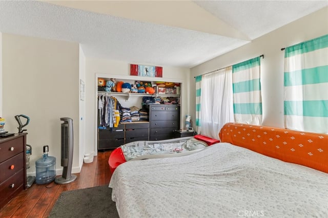 14201 Foothill Boulevard 17, Sylmar, CA 91342 — photo 18 of 36