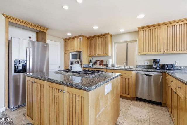 4029 Sunset Lane, Oxnard, CA 93035 — photo 14 of 67
