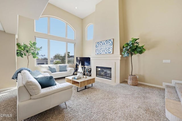 4029 Sunset Lane, Oxnard, CA 93035 — photo 9 of 67