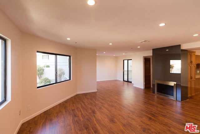 301 W Loraine Street 8, Glendale, CA 91202 — photo 4 of 24