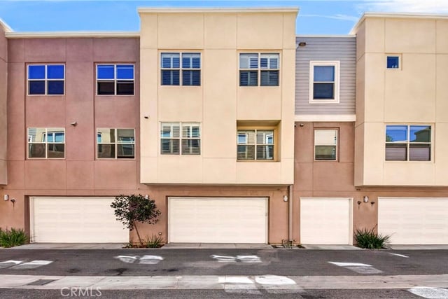 676 Colorado, Carson, CA 90745 — photo 35 of 50