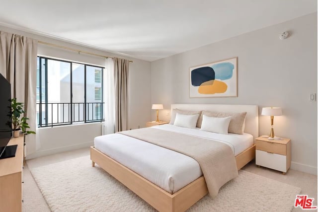 10982 Roebling Avenue 441, Los Angeles, CA 90024 — photo 4 of 11